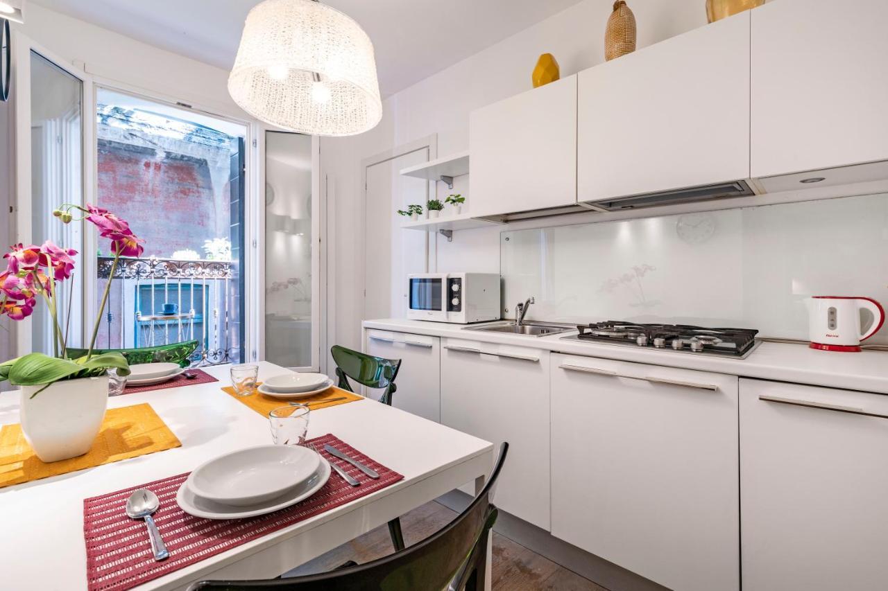 Ferienwohnung Cipriani Frari Canal View Venedig Exterior foto